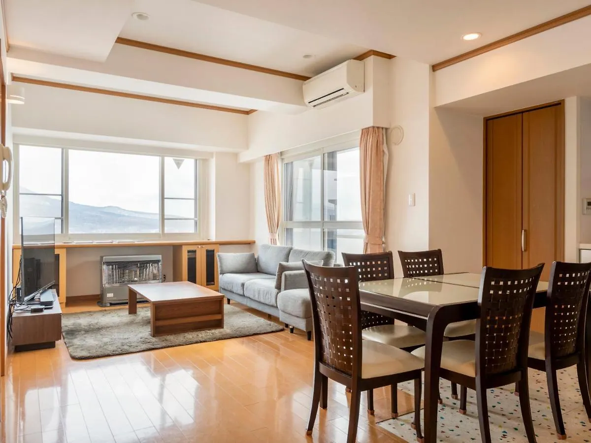 ** Hotel Mountainside Palace Niseko Japan