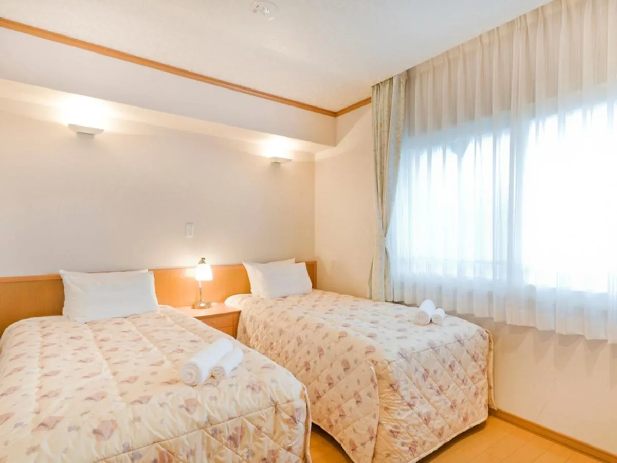 ** Hotel Mountainside Palace Niseko Japonia